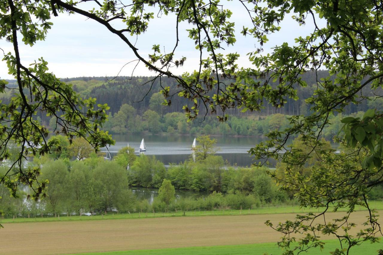 Ferienwohnung "Am Fischteich" Мёнезе Экстерьер фото